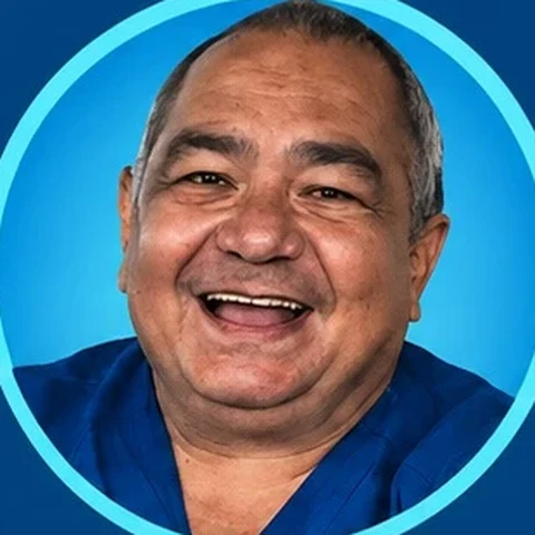 Retrato del Dr. Hernando R. “Jimmy” Gil Díaz